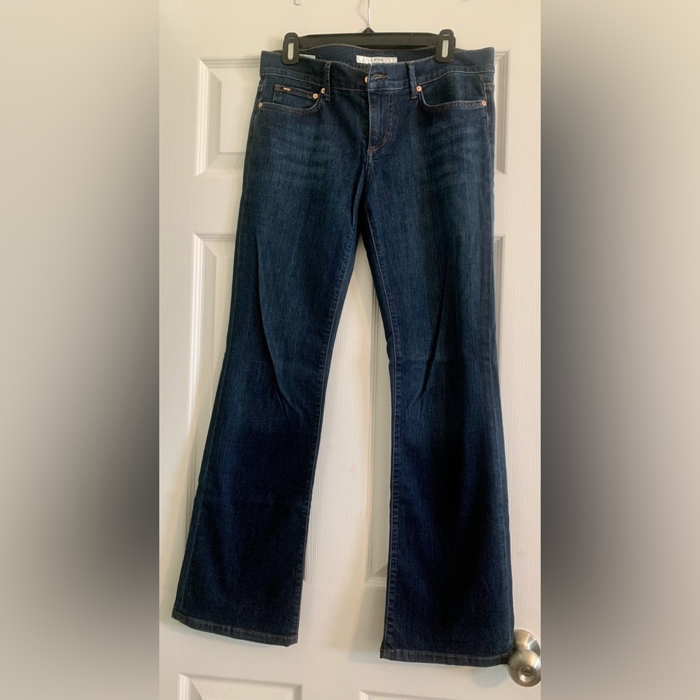 Women’s like new Joe’s Jeans